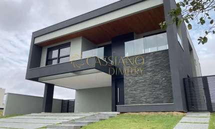 Sobrado à venda de 397m² | 05 dormitórios, sendo suítes e 04 vagas de garagem | Cond. Alphaville II - Alphaville II | São José dos Campos |