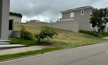 Terreno à venda de 466m² | Condomínio Alphaville II - Urbanova | São José dos Campos |