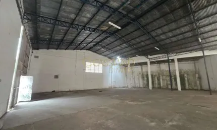 Galpão para locação de 500m² | 02 banheiros e 01 vaga de garagem | jardim satélite - são josé dos campos |