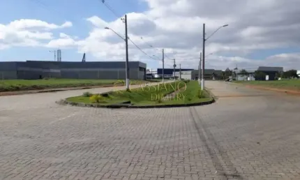 Terreno para locação de 1.576,83m² | condomínio empresarial m & g - rio abaixo | jacareí |
