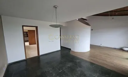 Sobrado à venda de 393m² | 03 dormitórios, sendo 01 suíte e 03 vagas de garagem | jardim esplanada - são josé dos campos |