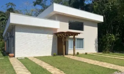 Casa à venda de 205m² | 03 dormitórios, sendo 01 suíte e 02 vagas de garagem | Condomínio Capitanias Praia da Lagoinha Beach &amp; Field Resort - Praia do Sapê |  Ubatuba |