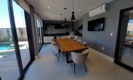 Casa à venda de 282m² | 03 dormitórios, sendo 02 suítes e 04 vagas de garagem | Condomínio Terras do Vale - Caçapava |