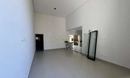 Casa térrea à venda de 250m² de terreno | 03 dormitórios, sendo 01 suíte e 04 vagas de garagem | loteamento villa branca - jacareí |