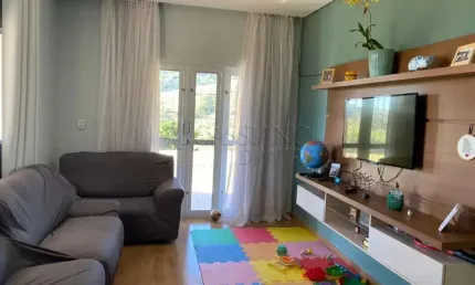 Chácara à venda de 270m² | 03 dormitórios, sendo todos suítes e 06 vagas de garagem | chácara bela vista - caçapava |