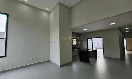 Casa à venda de 150m² | 03 dormitórios, sendo 01 suíte e 02 vagas de garagem |  Condomínio Terras do Vale | Caçapava |