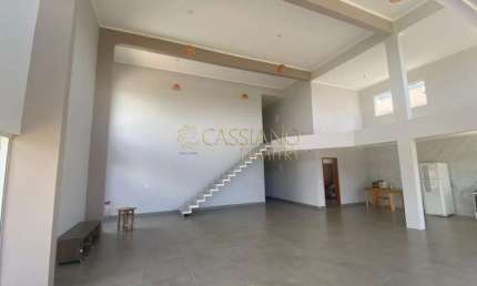 Casa à venda de 444m² | 07 dormitórios, sendo 04 suítes e 10 vagas de garagem |  Igaratá |