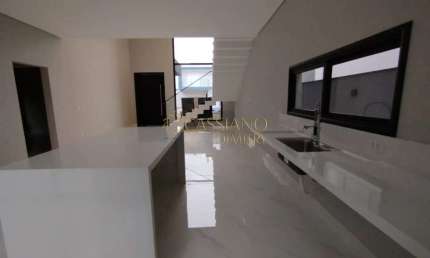 Sobrado à venda de 265m² | 04 dormitórios, sendo 03 suítes e 02 vagas de garagem | Condomínio Reserva Rudá - Loteamento Floresta | São José dos Campos |