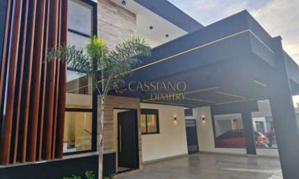 Casa à venda de 268m² | 03 dormitórios, sendo suítes e 04 vagas de garagem | Condomínio Reserva Aruanã - Bairro Floresta | São José dos Campos |