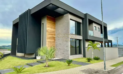 Sobrado à venda de 450m² | 04 dormitórios, sendo suítes e 04 vagas de garagem | condomínio colinas do paratehy sul | são josé dos campos |