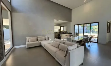 Casa para venda e locação de 325m² | 04 dormitórios, sendo suítes e 04 vagas de garagem | condomínio mirante do vale | jacareí |