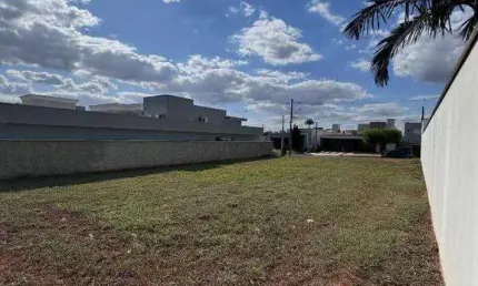 Terreno em condomínio fechado à venda no Jardim Residencial Lagoa, Araras 
