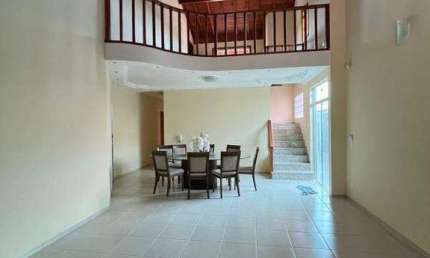 Casa com 4 quartos à venda no Jardim Cândida, Araras 