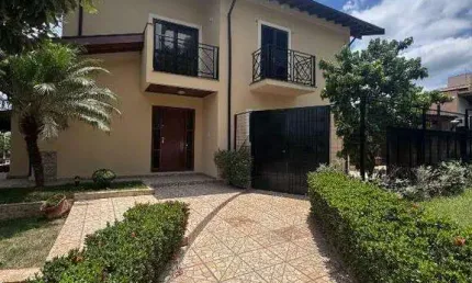 Casa em condomínio fechado com 4 quartos à venda no Parque Terras de Santa Olívia, Araras 
