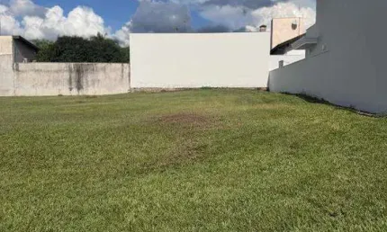 Terreno em condomínio fechado à venda no Jardim Portal do Parque, Araras 