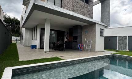 Casa em condomínio fechado com 4 quartos à venda na Avenida Frederico Baird, 621, Ponta Negra, Manaus