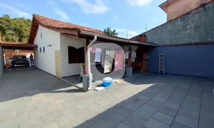 Casa com 2 quartos à venda na Rua Lázaro Gomes, 100, Jardim Jamaica, Itanhaém