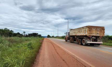 -Chácara 50.000m2- Localização Privilegiada - Opção para grandes empresas e chácaras.