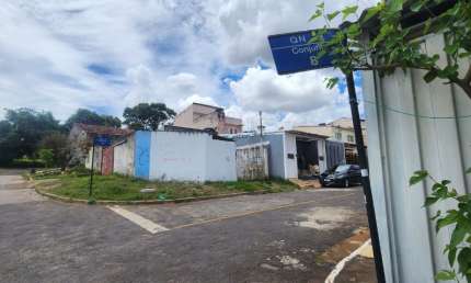 -Lote 140m2, canto esquina, excelente localização, Riacho Fundo I