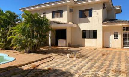 -Excelente casa/sobrado em Vicente Pires, rua do jockey, lote de 800m2 Escriturada