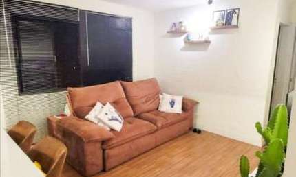 Apartamento para Venda em São Paulo, Vila Carmosina, 2 dormitórios, 1 banheiro, 1 vaga