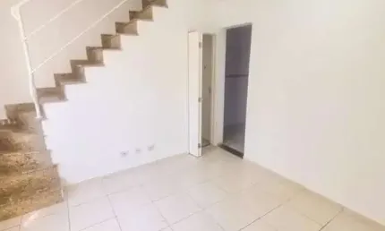 Casa em Condomínio para Venda em São Paulo, Itaquera, 2 dormitórios, 2 banheiros, 1 vaga