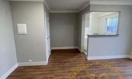 Apartamento para Venda em Barueri, Centro, 2 dormitórios, 2 banheiros, 1 vaga