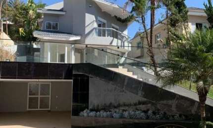 Casa Alto Padrão para Venda em Barueri, Alphaville, 4 suítes, 4 vagas