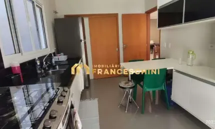 Casa à venda, 3 quartos, 1 suíte, 2 vagas, Floradas da Serra - São José dos Campos/SP