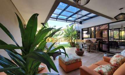 LOCAÇÃO - EXCELENTE CASA - CONDOMÍNIO ALTO PADRÃO - RESERVA DO PARATEHY - URBANOVA