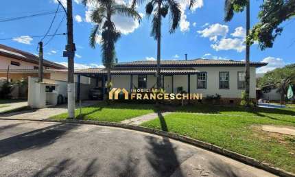 LINDA CASA de FAZENDA - VENDA - CONDOMÍNIO FECHADO - JARDIM DAS COLINAS - 1500m2 de TERRENO
