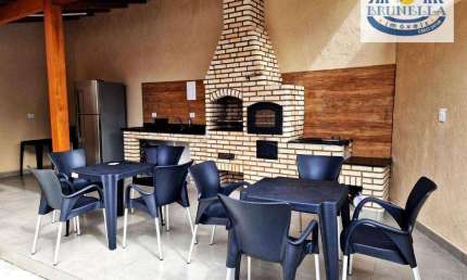 Casa com 3 quartos para alugar na Rua Vicente Leporace, 165, Enseada, Guarujá