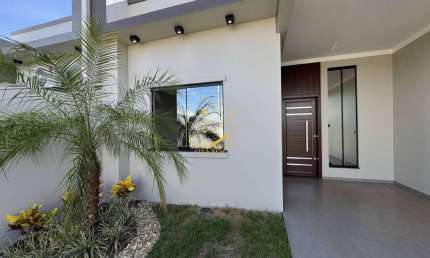 Sala com pé-direito alto, Cozinha moderna com churrasqueira, 98m²