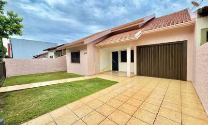 Casa 112m² - Terreno 318m² - A poucos passos do Supermercado Allmayer da Av. Irio Jacob Welp