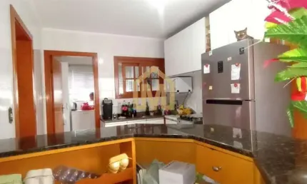 Apartamento à venda no bairro Medianeira em Caxias do Sul/RS