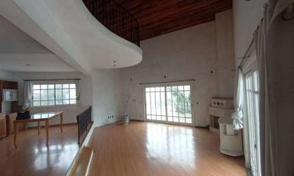 Casa para alugar no bairro Charqueadas em Caxias do Sul/RS