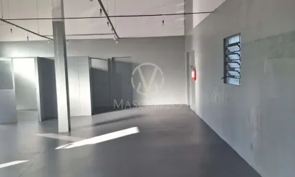 Sala comercial/Pavilhão térre no Bairro Charqueadas em Caxias do Sul/RS