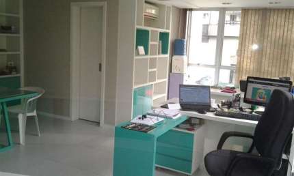 INVESTIDORES - Sala Comercial mobiliada com 53m² por R$ 265.000