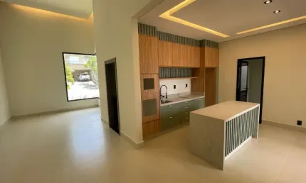 CASA TÉRREA DE ALTO PADRÃO À VENDA NO CONDOMÍNIO EUROVILLE 2.