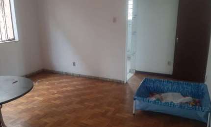 Casa com 4 quartos à venda na Rua Souza Bastos, Floresta, Belo Horizonte, 255 m2 por R$ 998.000