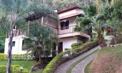 Casa em condomínio fechado com 4 quartos à venda no Canto das Águas, Rio Acima , 385 m2 por R$ 1.788.000