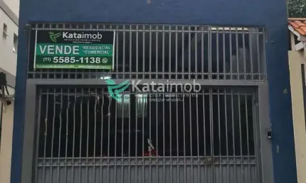 Charmosa casa à venda, para duplo uso, residencial e comercial, um refúgio urbano, à 9 min. do Metr
