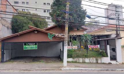Casa para locação, comercial ou residencial, com 3 dormitórios, 170m2 útil, próximo ao metrô Saúde