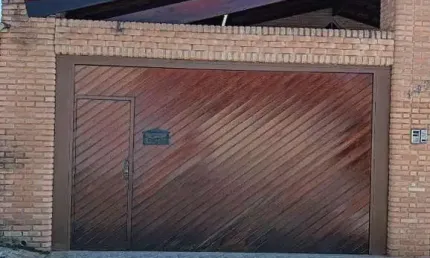 Casa com 3 quartos para alugar no Jardim Sandra, Sorocaba 
