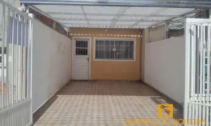 Casa com 2 quartos à venda na Rua Penha Donolla de Barros, Jardim Eucalíptos, Sorocaba
