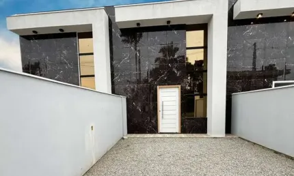 Casa com 3 quartos sendo uma suíte em barra do sul - costeira