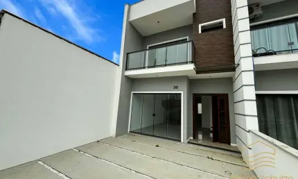 Sobrado 3 quartos sendo uma suíte em balneário barra do sul - costeira