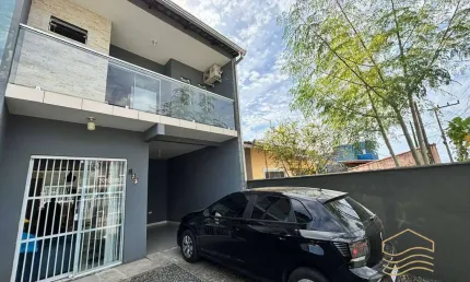 Sobrado Geminado com Piscina na Costeira, Balneário Barra do Sul