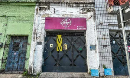 Prédio à venda por R$ 180.000,00 - Benfica - Fortaleza/CE