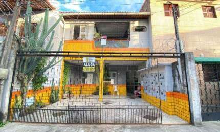 Apartamento com 2 dormitórios para alugar, 20 m² por R$ 650,00/mês - Aerolândia - Fortaleza/CE